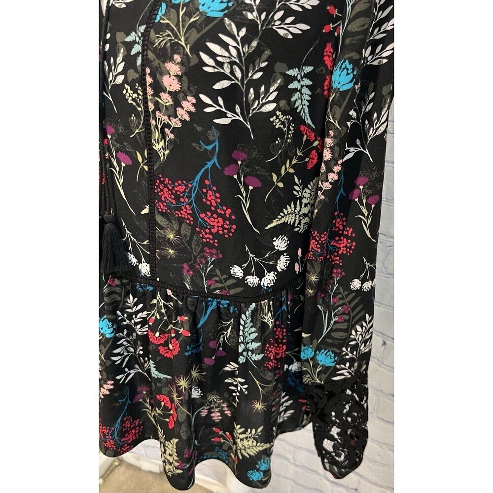 Tahari Woman Black Floral Long Sleeve Lightweight Sheer Pullover Top Size Small - Picture 3 of 8